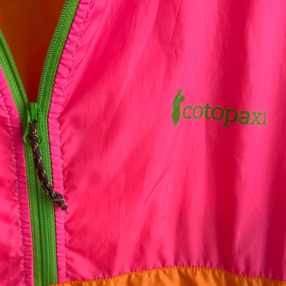 Cotopaxi Women’s Windbreaker Jacket - Picture 5 of 6